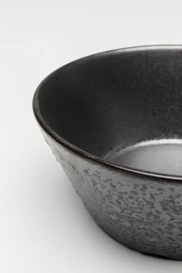 Mukit>KARE Design Cosmos Kulho Musta Ø15cm