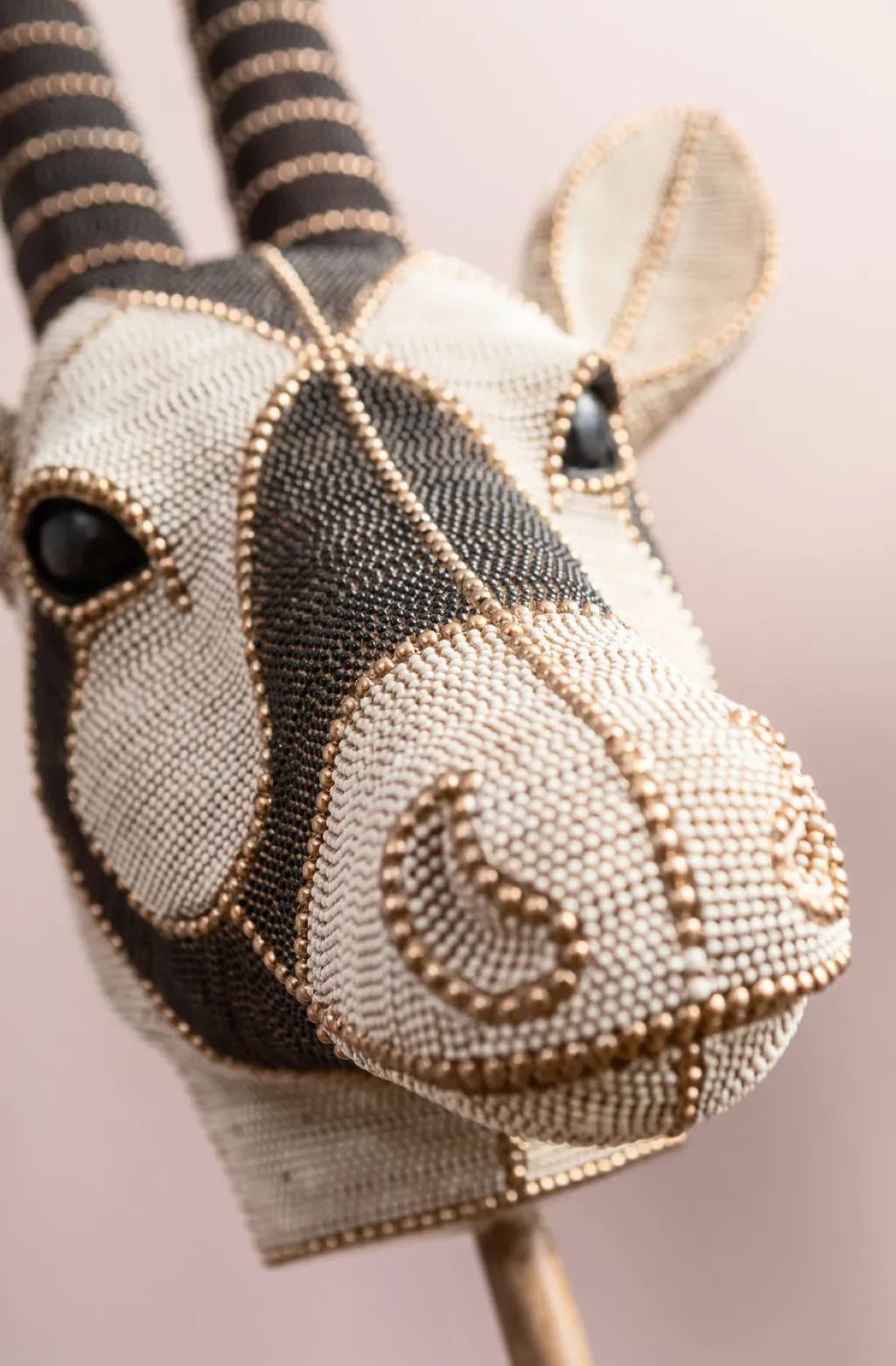 antelope_head_pearls_antilooppi_koristeesine_cm_8.webp Jalalliset Koriste-Esineet>KARE Design Antelope Head Pearls Antilooppi Koriste-esine 124cm