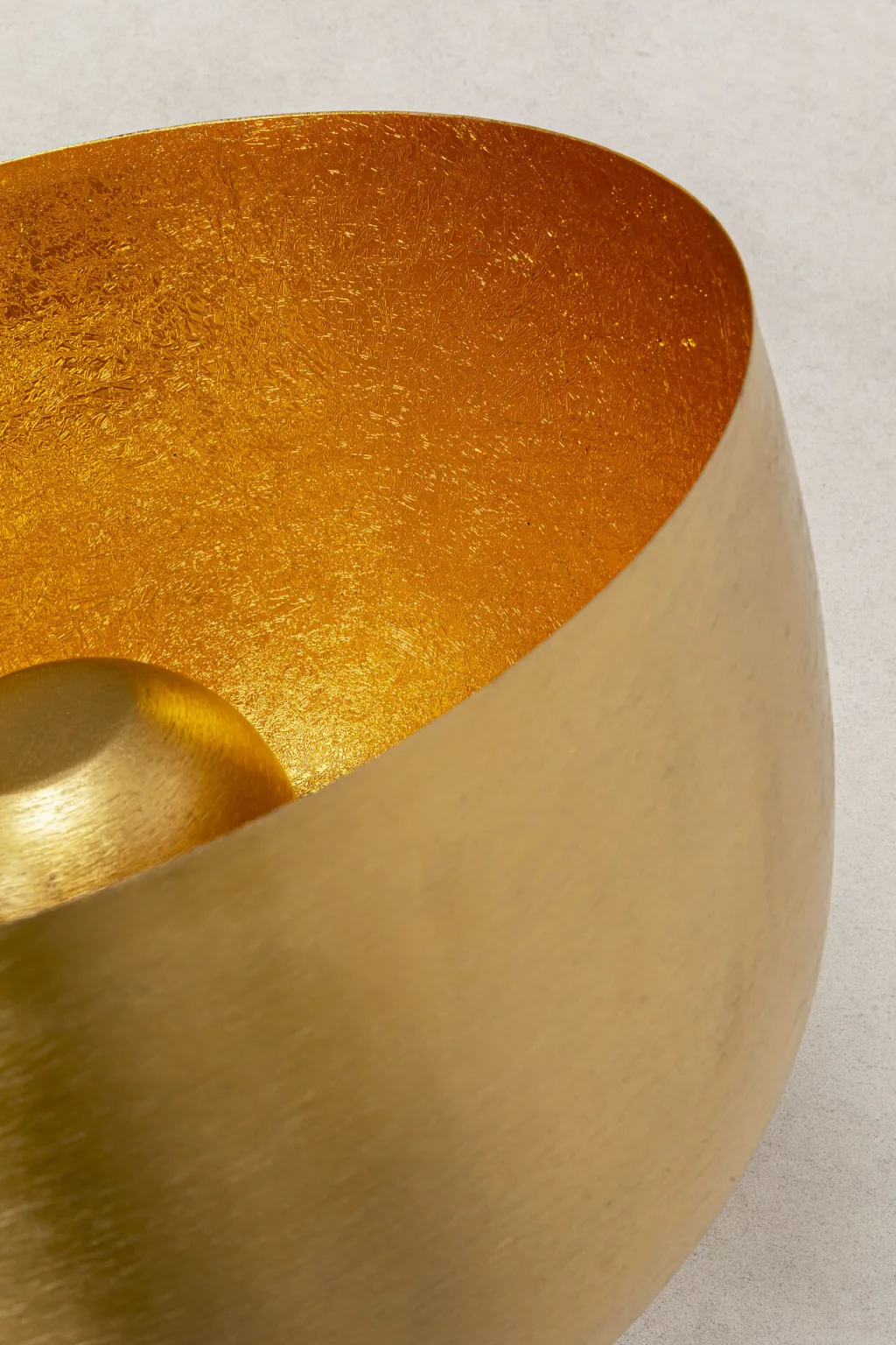 apollon_smooth_gold_lattiavalaisin_cm_8-1.webp Lattiavalaisimet>KARE Design Apollon Smooth Gold Lattiavalaisin Ø35cm