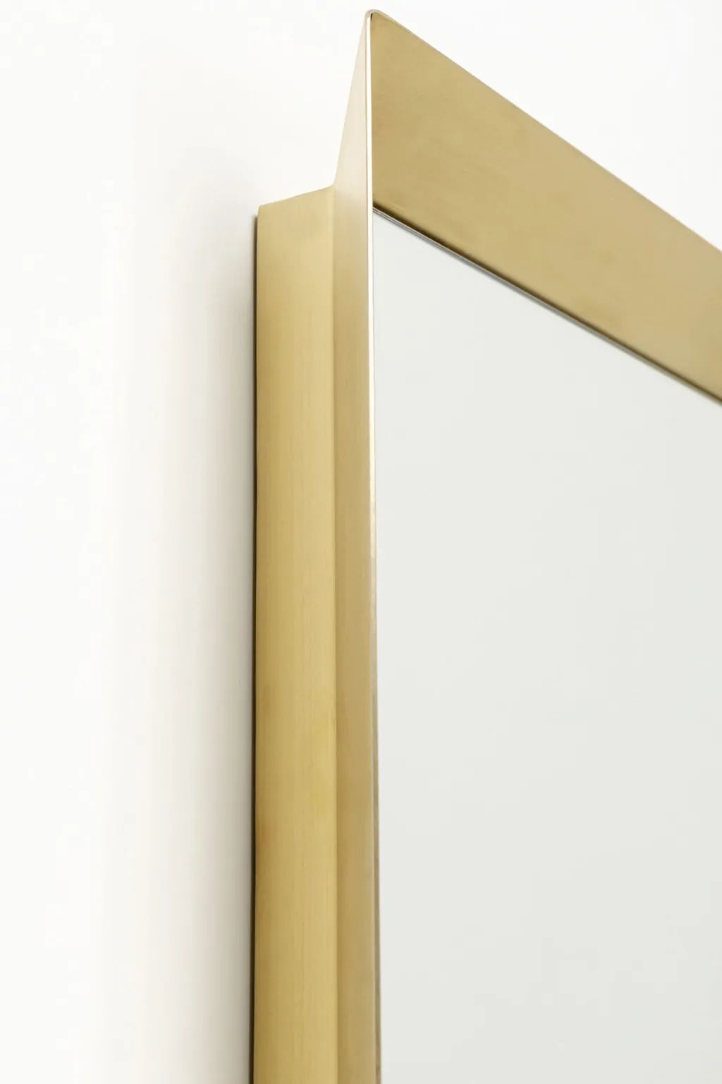 arezzo_brass_lattiapeili_messinki_xcm_3.webp Peilit>KARE Design Arezzo Brass Lattiapeili Messinki 53x160cm