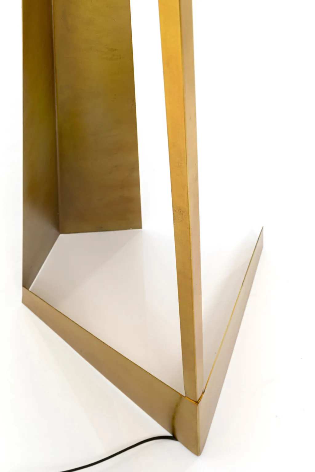 art_swing_lattiavalaisin_cm_7.webp Lattiavalaisimet>KARE Design Art Swing Lattiavalaisin 150cm
