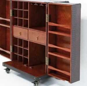 Baarit>KARE Design Bar Cabinet Globetrotter Baarikaappi, Medium