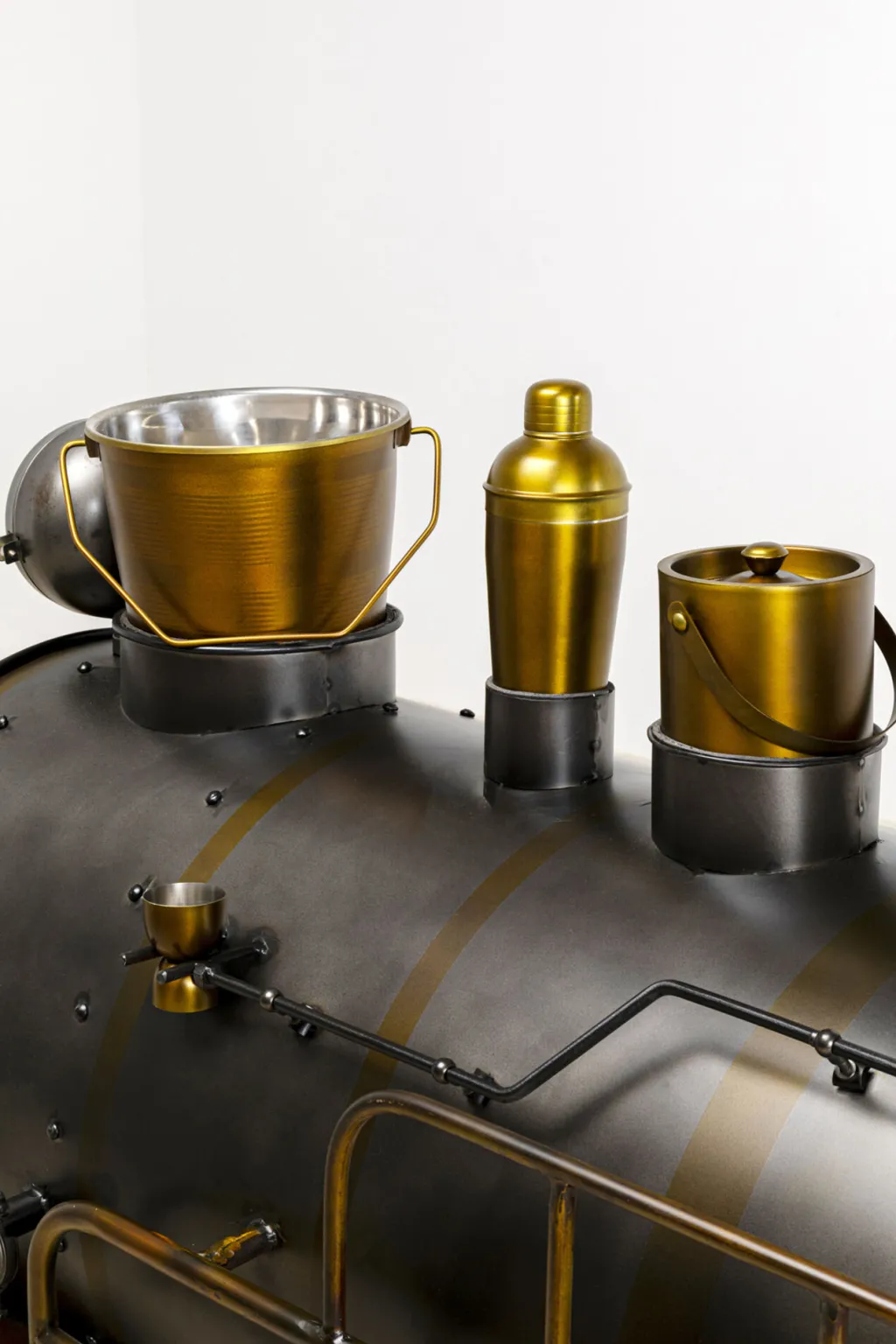 bar_steamlock_baari_veturi_ters_mangopuu__cm_12.webp Baarit>KARE Design Bar Steamlock Baari Veturi, Teräs, Mangopuu 225cm