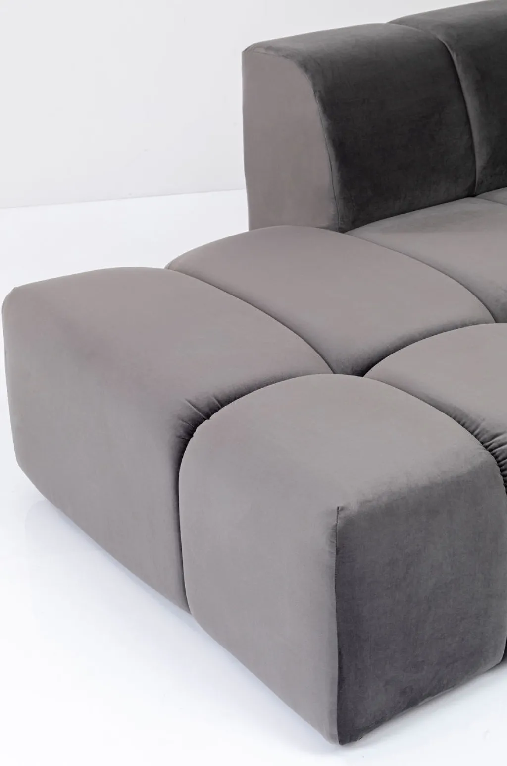 belami_velvet_kulmasohva_samettia_harmaa_vasen_3.webp Kulmasohvat>KARE Design Belami Velvet Kulmasohva -samettia, Harmaa, Vasen