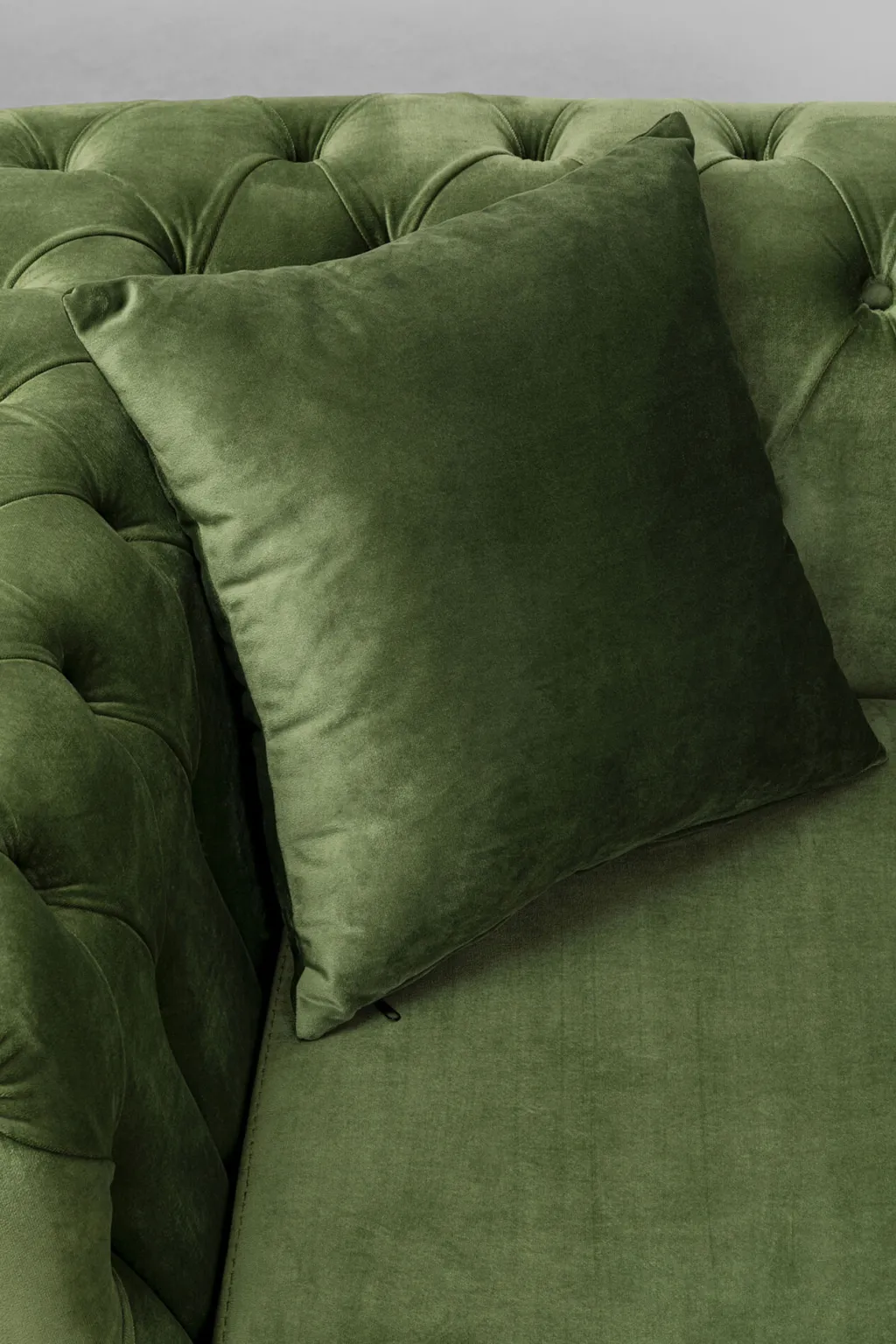 bellissima_velvet_kulmasohva_vihre_oikea_xcm_4.webp Olohuone | Kulmasohvat>KARE Design Bellissima Velvet Kulmasohva Vihreä Oikea 240x180cm