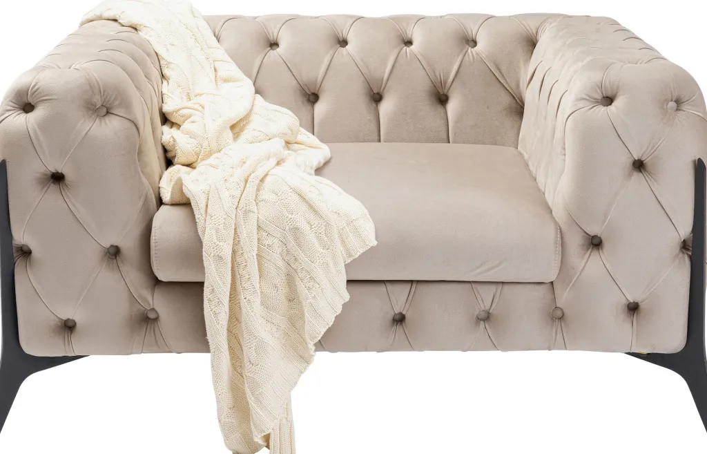 bellissima_velvet_nojatuoli_sametti_taupe_cm_3.webp Nojatuolit>KARE Design Bellissima Velvet Nojatuoli, Sametti, Taupe 120cm