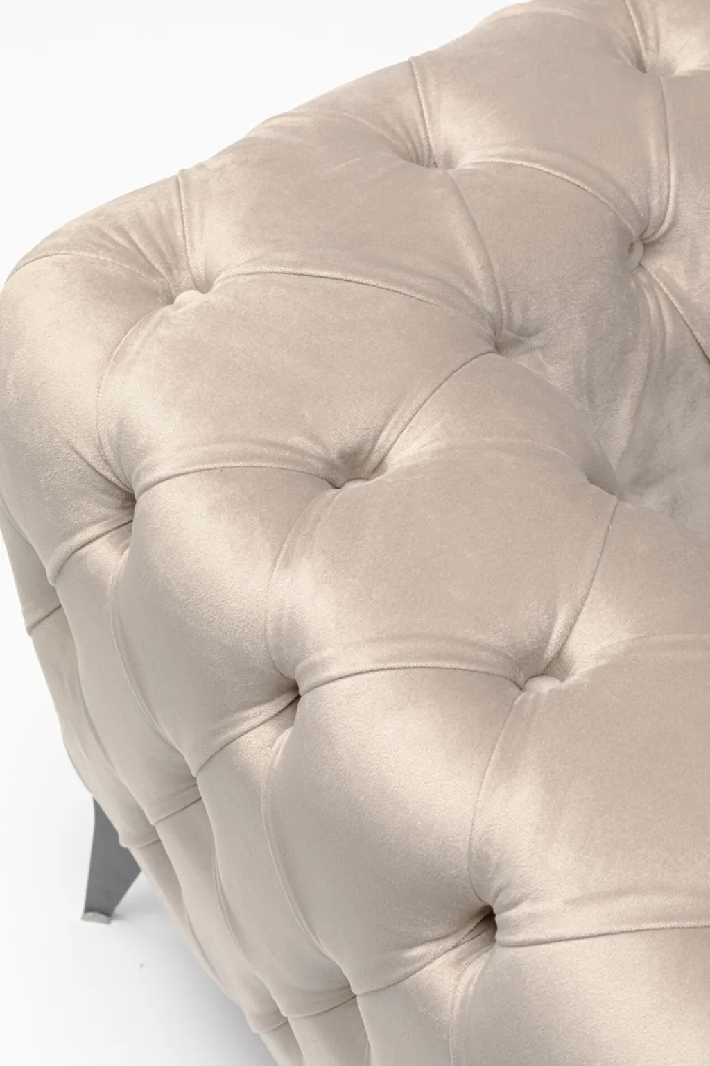 bellissima_velvet_nojatuoli_sametti_taupe_cm_6.webp Nojatuolit>KARE Design Bellissima Velvet Nojatuoli, Sametti, Taupe 120cm