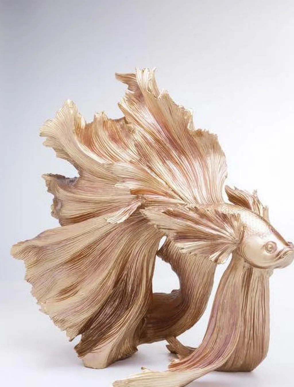 betta_fish_koristeesine_kulta_2.webp Koriste-Esineet>KARE Design Betta Fish Koriste-esine Kulta