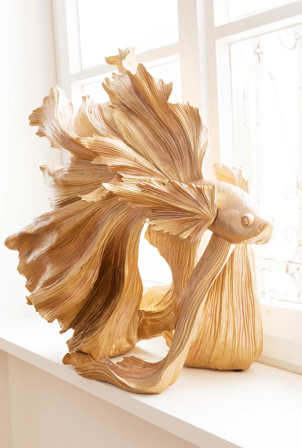 betta_fish_koristeesine_kulta_5.webp Koriste-Esineet>KARE Design Betta Fish Koriste-esine Kulta