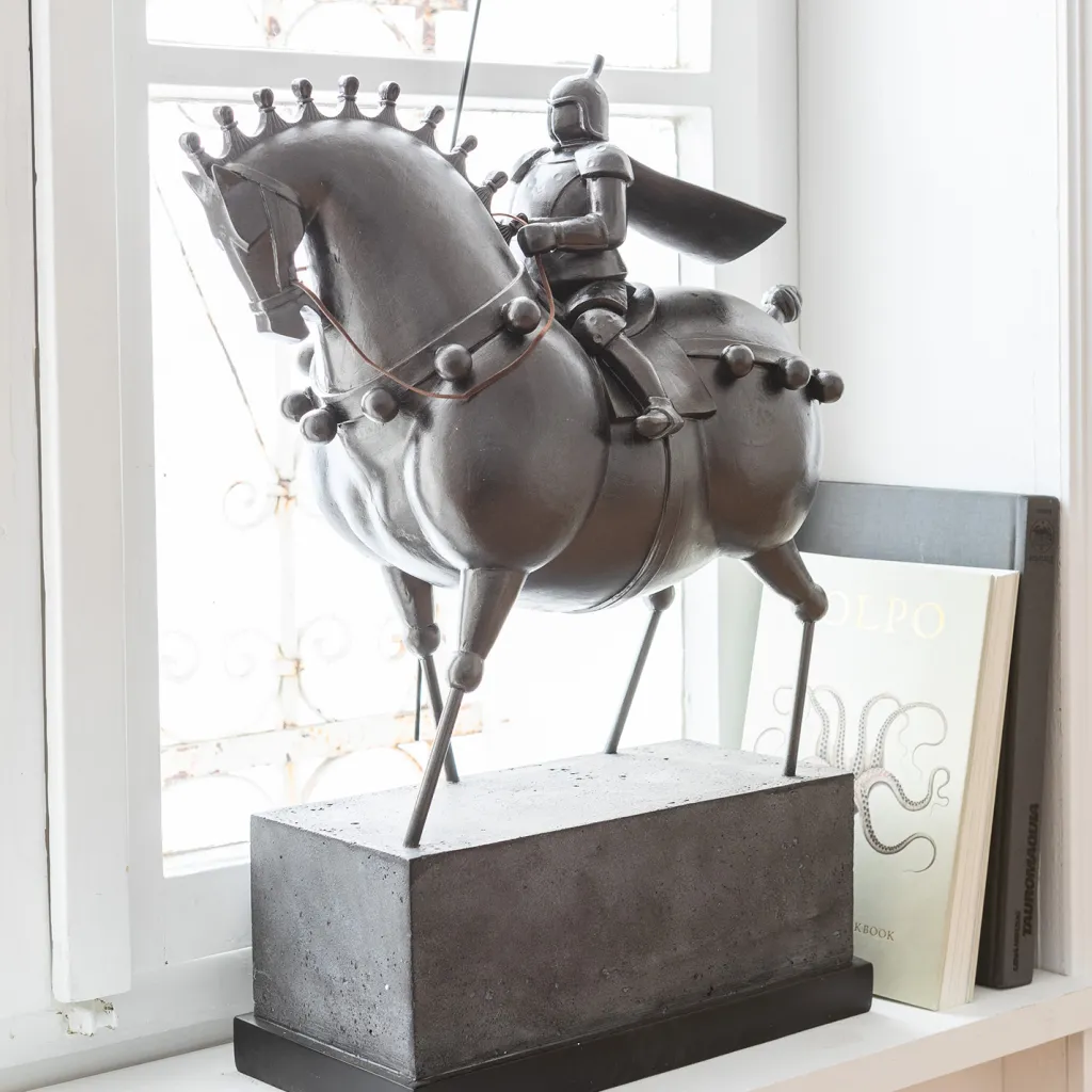 black_knight_koristeesine_0.webp Koriste-Esineet>KARE Design Black Knight Koriste-esine