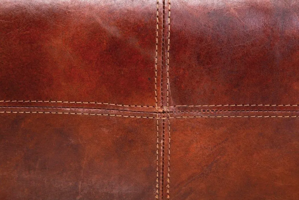 cigar_lounge_sohva_istuttava_6.webp Sohvat>KARE Design Cigar Lounge Sohva 3-istuttava