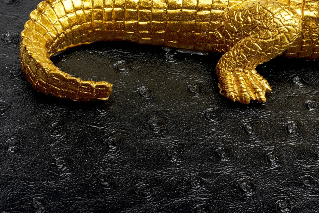 crocodile_krokotiili_rasiat_musta_setti_6.webp Korurasiat>KARE Design Crocodile Krokotiili Rasiat Musta (2/Setti)