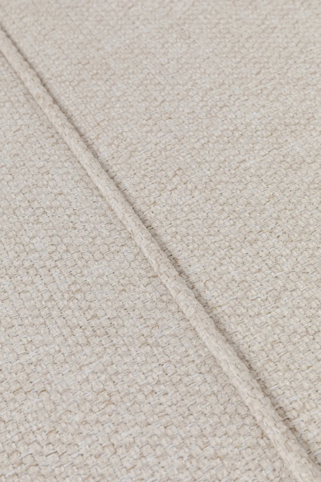 cubetto_sohva_istuttava__kermanvrinen_cm_4.webp Sohvat>KARE Design Cubetto Sohva 3-istuttava - Kermanvärinen 220cm
