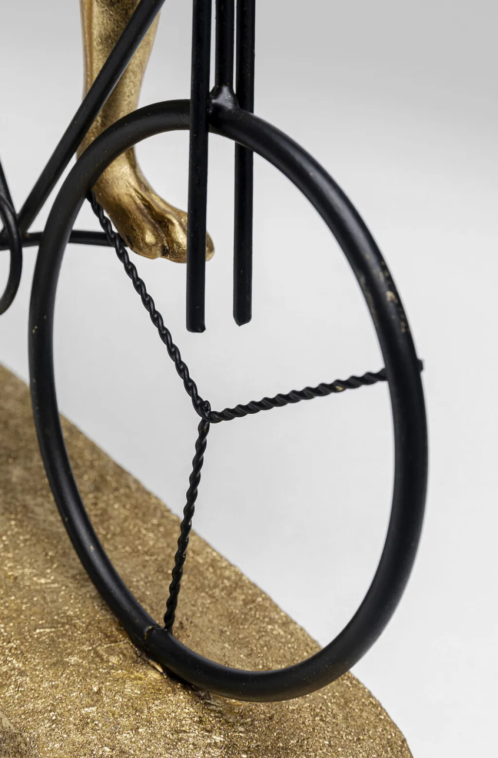 cyclist_rabbit_pupu_kani_koristeesine_cm_3.webp Koriste-Esineet>KARE Design Cyclist Rabbit Pupu, Kani Koriste-esine 39cm