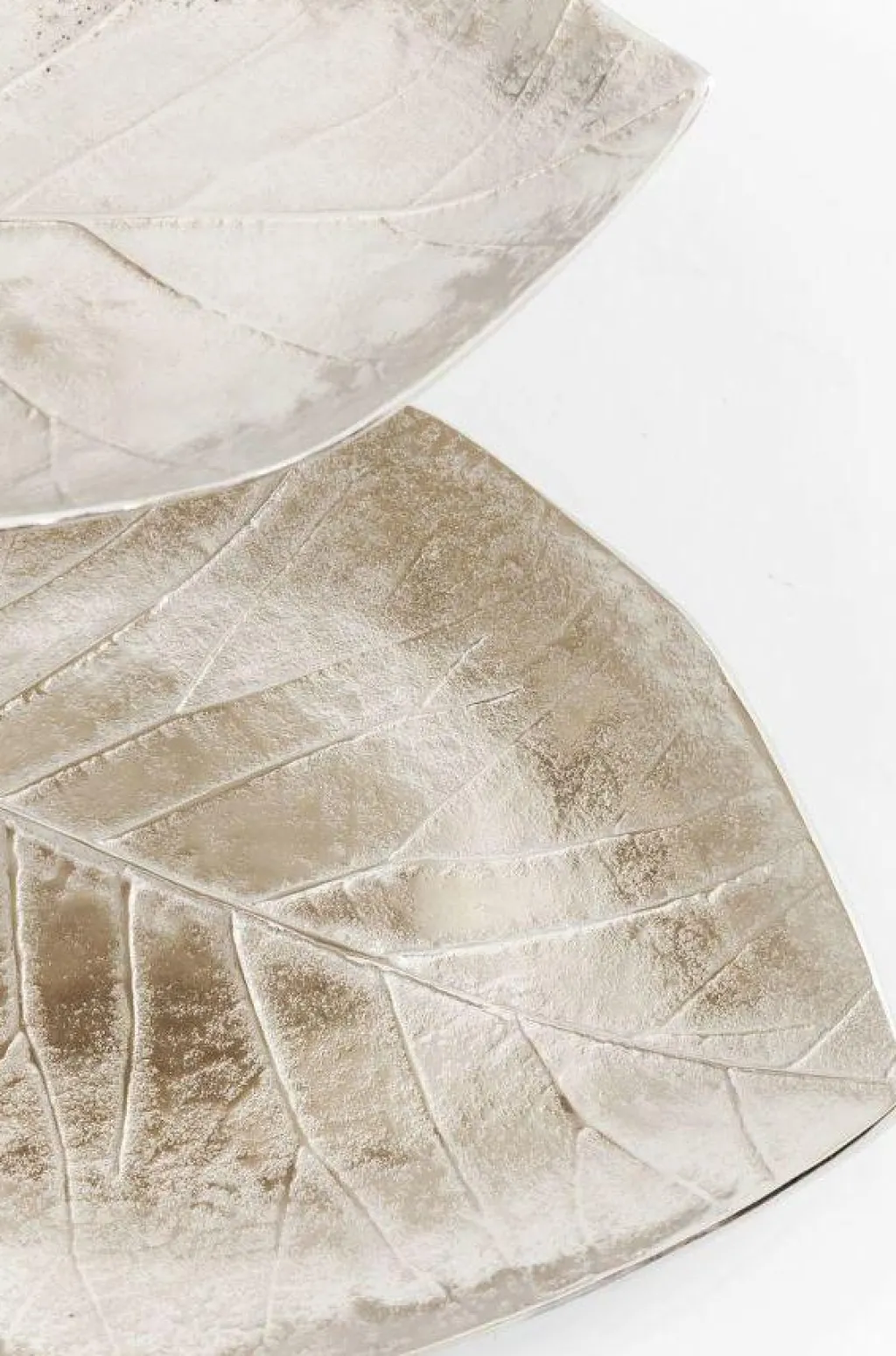 deco_leaf_kerrostarjotin_hopea_1.webp Korurasiat>KARE Design Deco Leaf Kerrostarjotin, Hopea