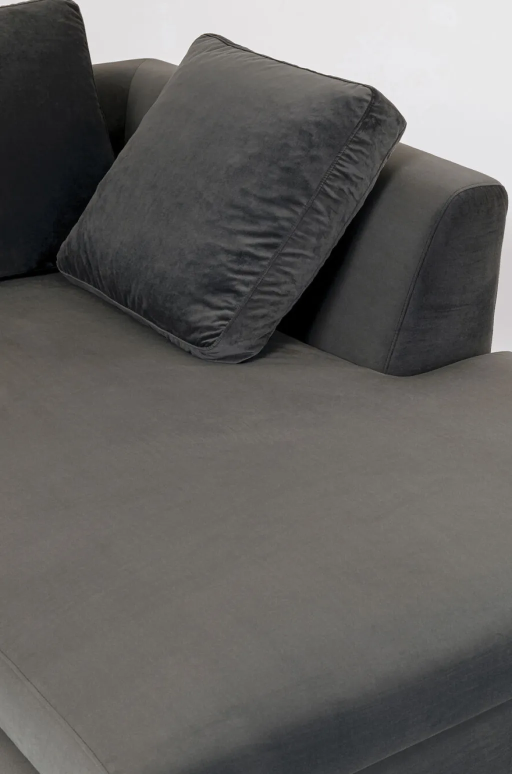 gianni_small_kulmasohva__samettia_harmaa_oikea_6.webp Olohuone | Kulmasohvat>KARE Design Gianni Small Kulmasohva - Samettia, Harmaa, Oikea
