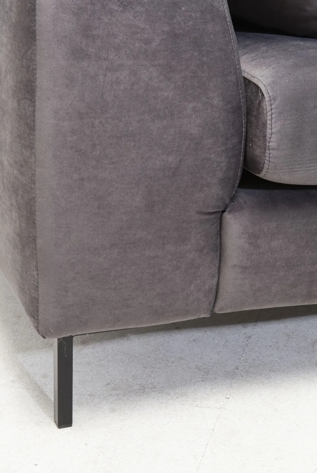 gianni_velvet_kulmasohva__harmaa_musta_vasen_3.webp Kulmasohvat>KARE Design Gianni Velvet Kulmasohva - Harmaa, Musta, Vasen