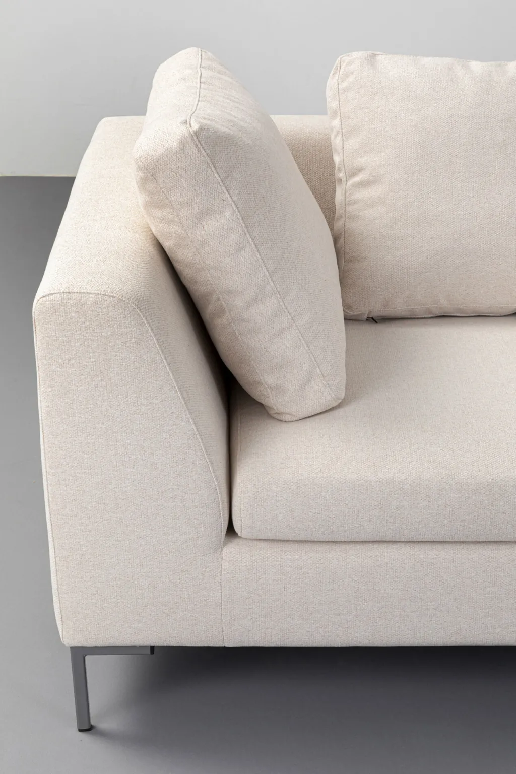 gianni_xs_kulmasohva_oikea_kermanvrinen_4.webp Kulmasohvat>KARE Design Gianni XS Kulmasohva Oikea, Kermanvärinen