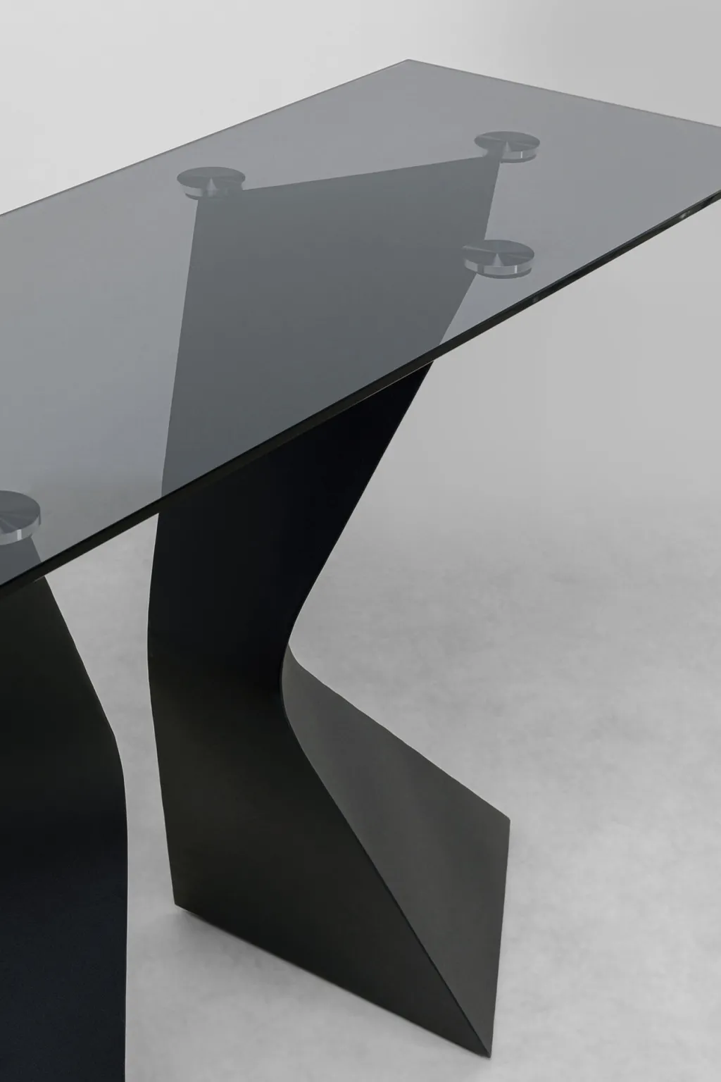 gloria_konsolipyt_musta_xcm_3.webp Konsolipöydät Ja Sivupöydät>KARE Design Gloria Konsolipöytä, Musta 140x81cm