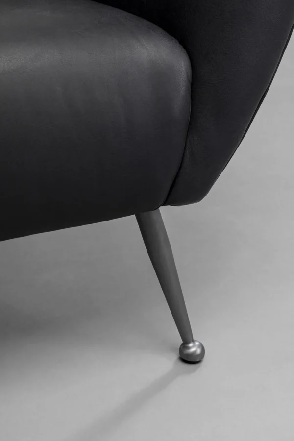 Olohuone | Nojatuolit>KARE Design Goldfinger Nojatuoli Nahkaa Musta