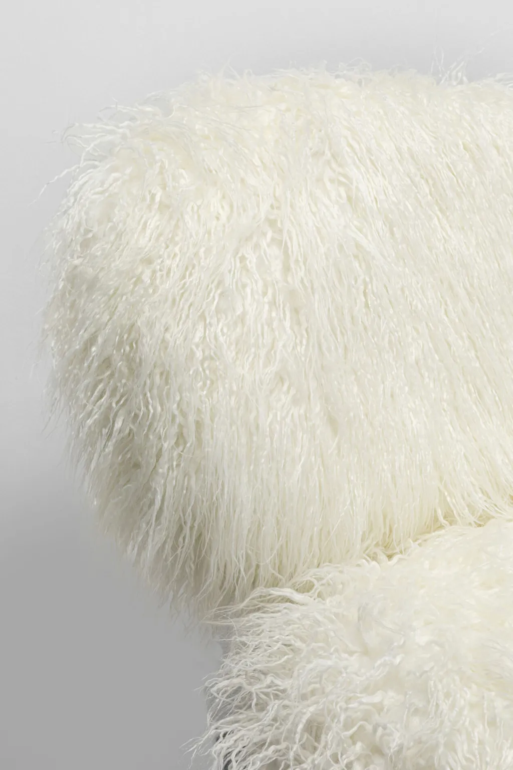 hairy_white_nojatuoli_valkoinen_6.webp Nojatuolit>KARE Design Hairy White Nojatuoli Valkoinen
