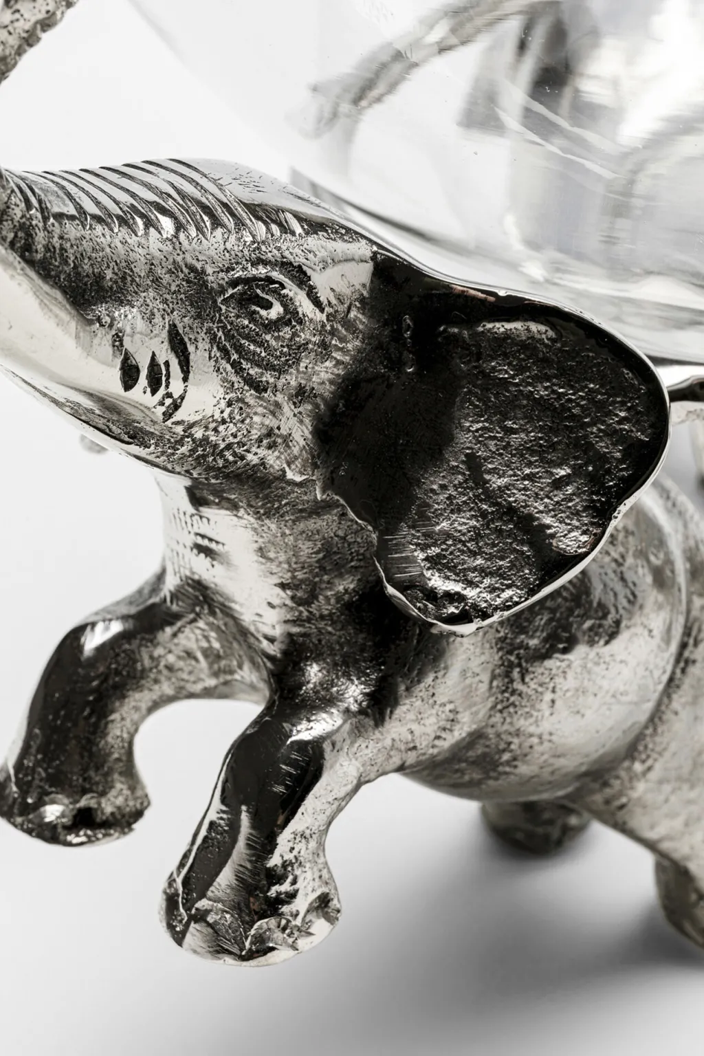 happy_elephants_elefantti_koristekulho_cm_2.webp Kulhot>KARE Design Happy Elephants Elefantti Koristekulho Ø32cm