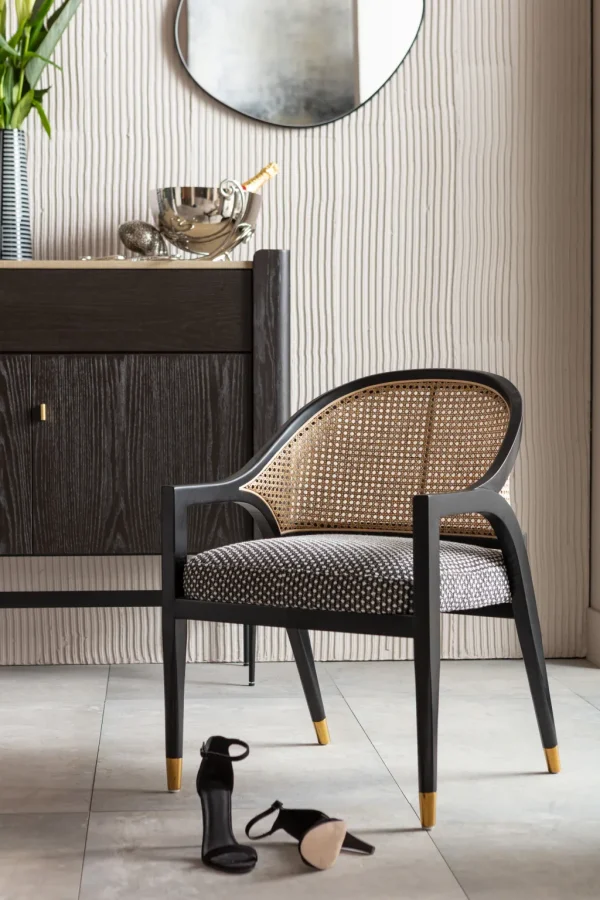 Tuolit>KARE Design Horizon Tuoli Käsinojilla