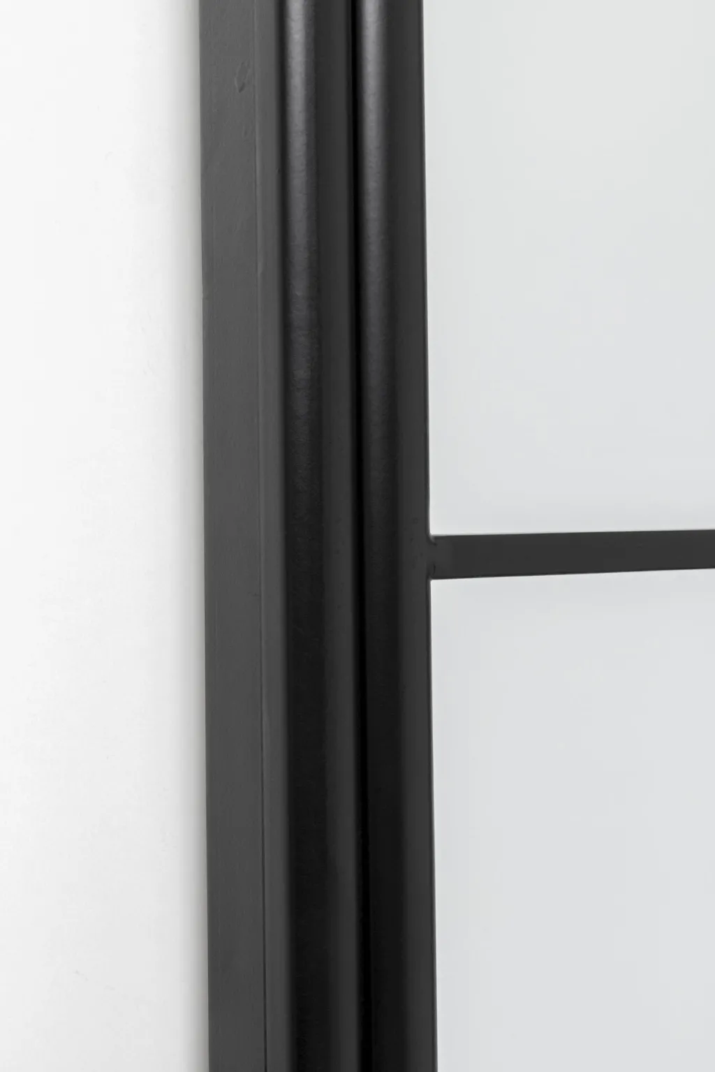 hotel_central_seinpeili_xcm_3.webp Peilit>KARE Design Hotel Central Seinäpeili 170x60cm