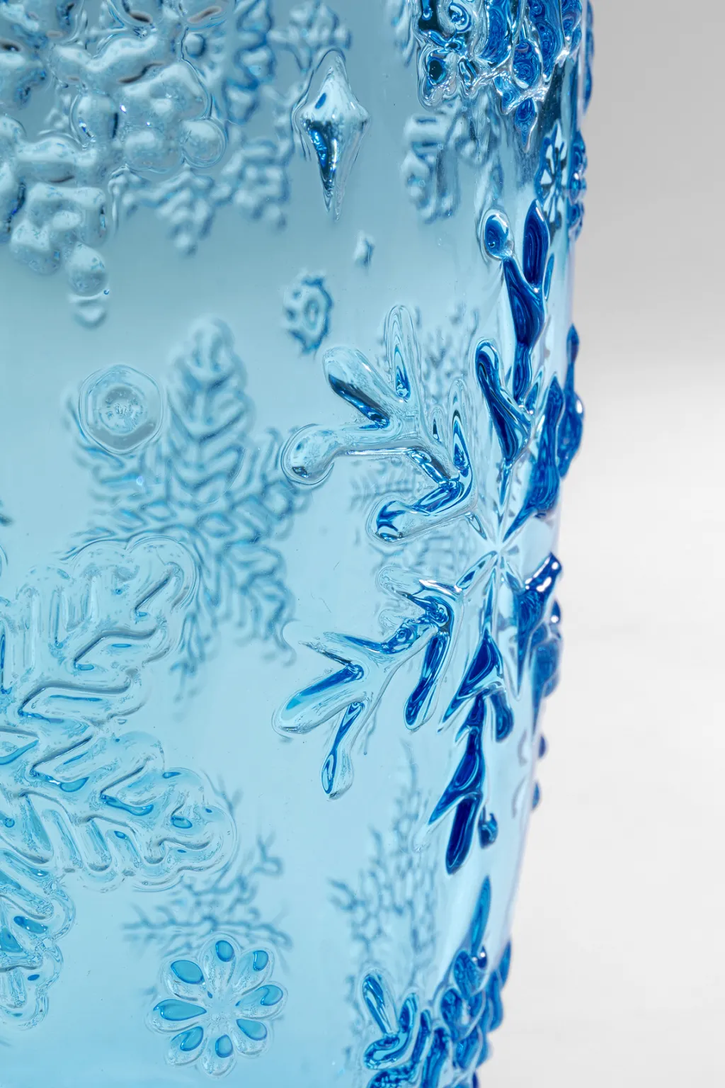 ice_flowers_blue_vesilasi_sininen_1.webp Lasit>KARE Design Ice Flowers Blue Vesilasi Sininen