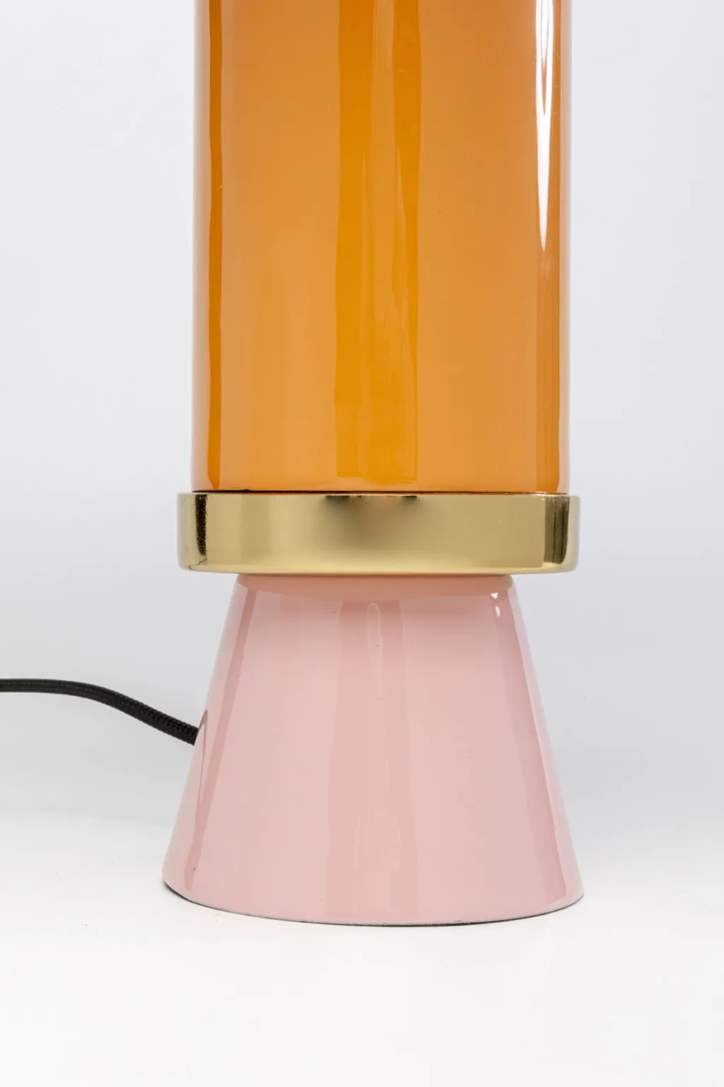 josy_pytvalaisin_pinkki_cm_2.webp Pöytävalaisimet>KARE Design Josy Pöytävalaisin Pinkki 51cm