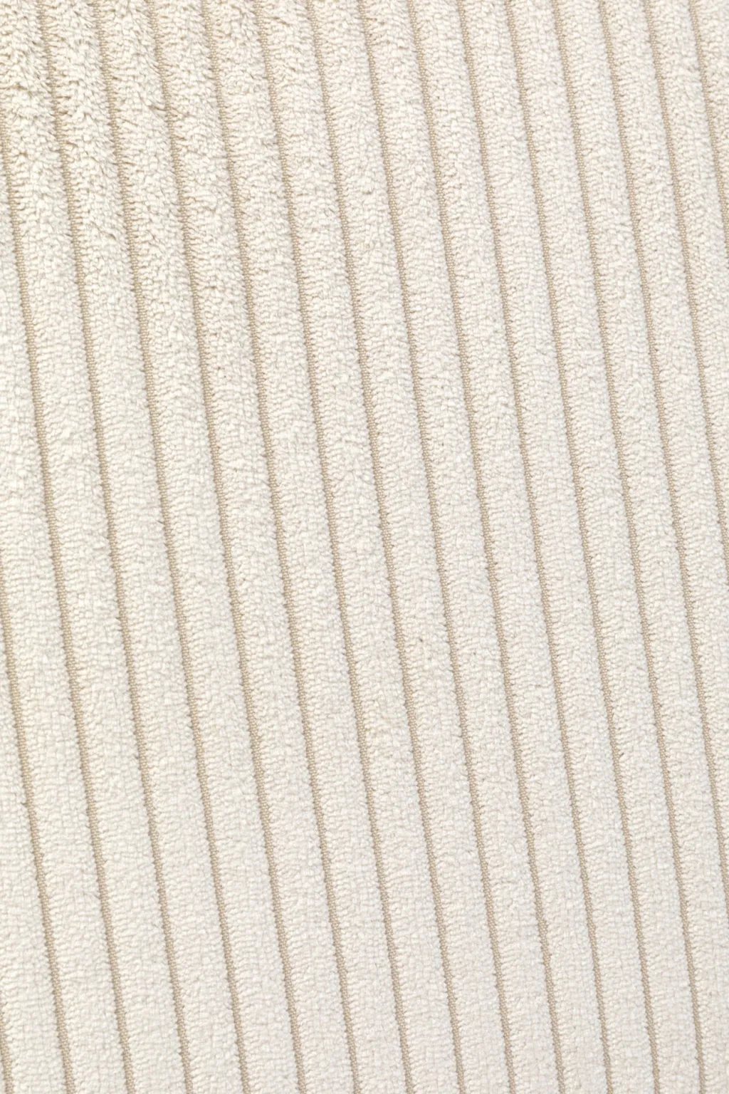 lara_tuoli_vakosamettia_kermanvrinen_6.webp Tuolit>KARE Design Lara Tuoli, Vakosamettia, Kermanvärinen