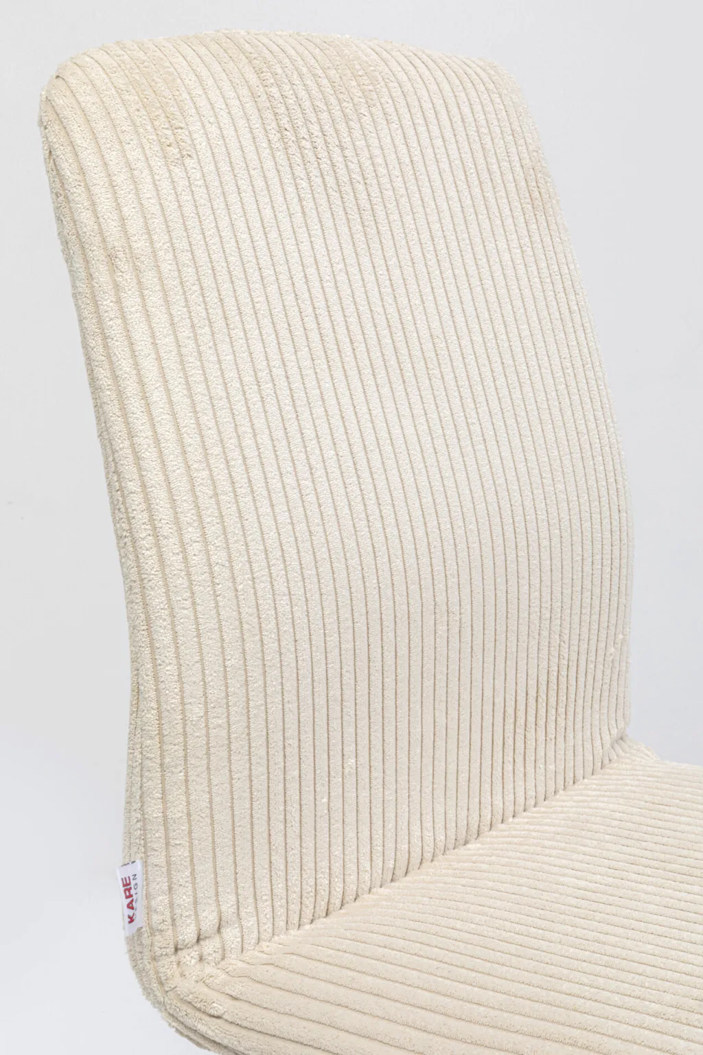 lara_tuoli_vakosamettia_kermanvrinen_8.webp Tuolit>KARE Design Lara Tuoli, Vakosamettia, Kermanvärinen