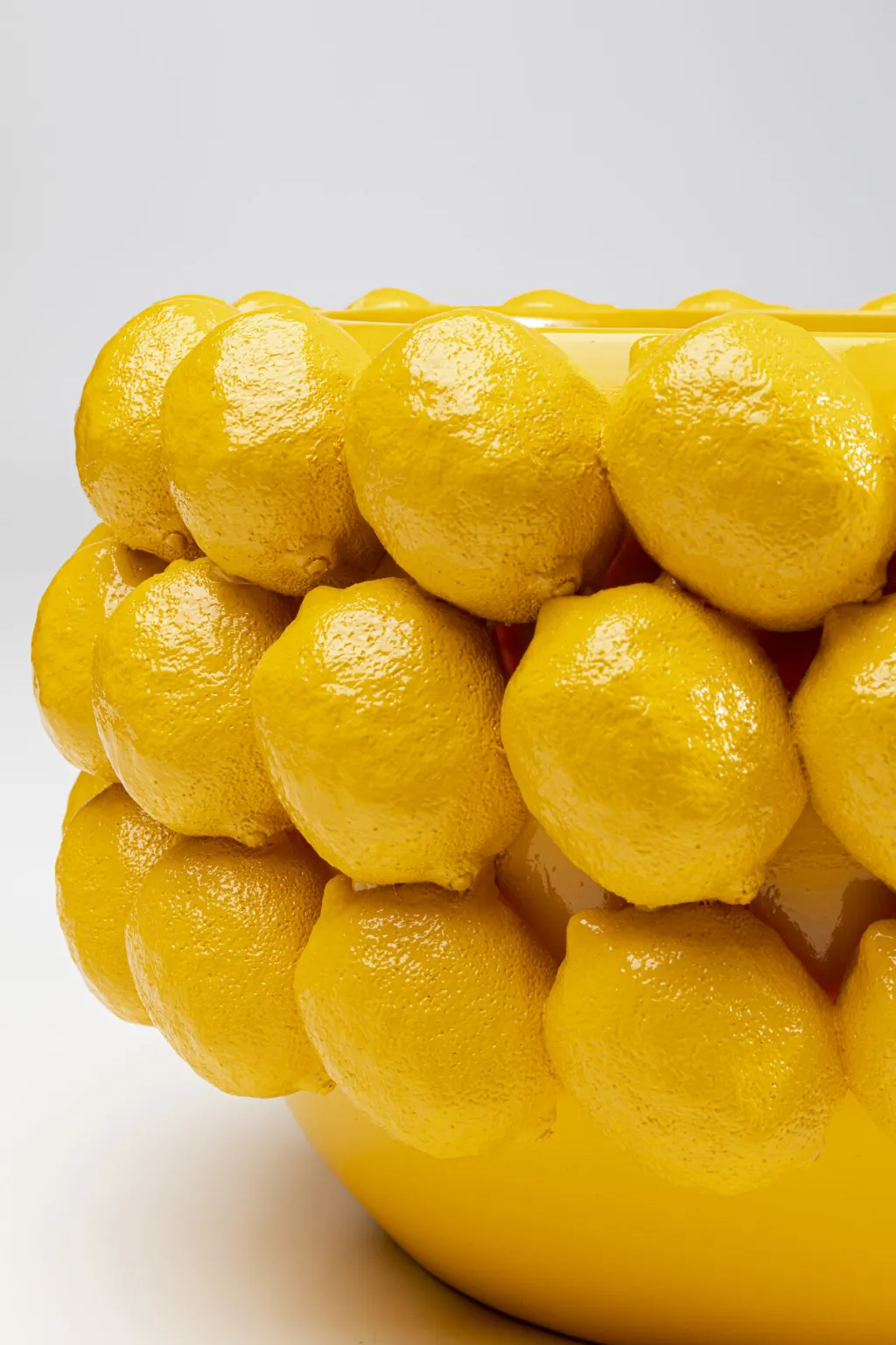 lemon_juice_deko_suojaruukku_cm_4.webp Ruukut>KARE Design Lemon Juice Deko Suojaruukku 22cm