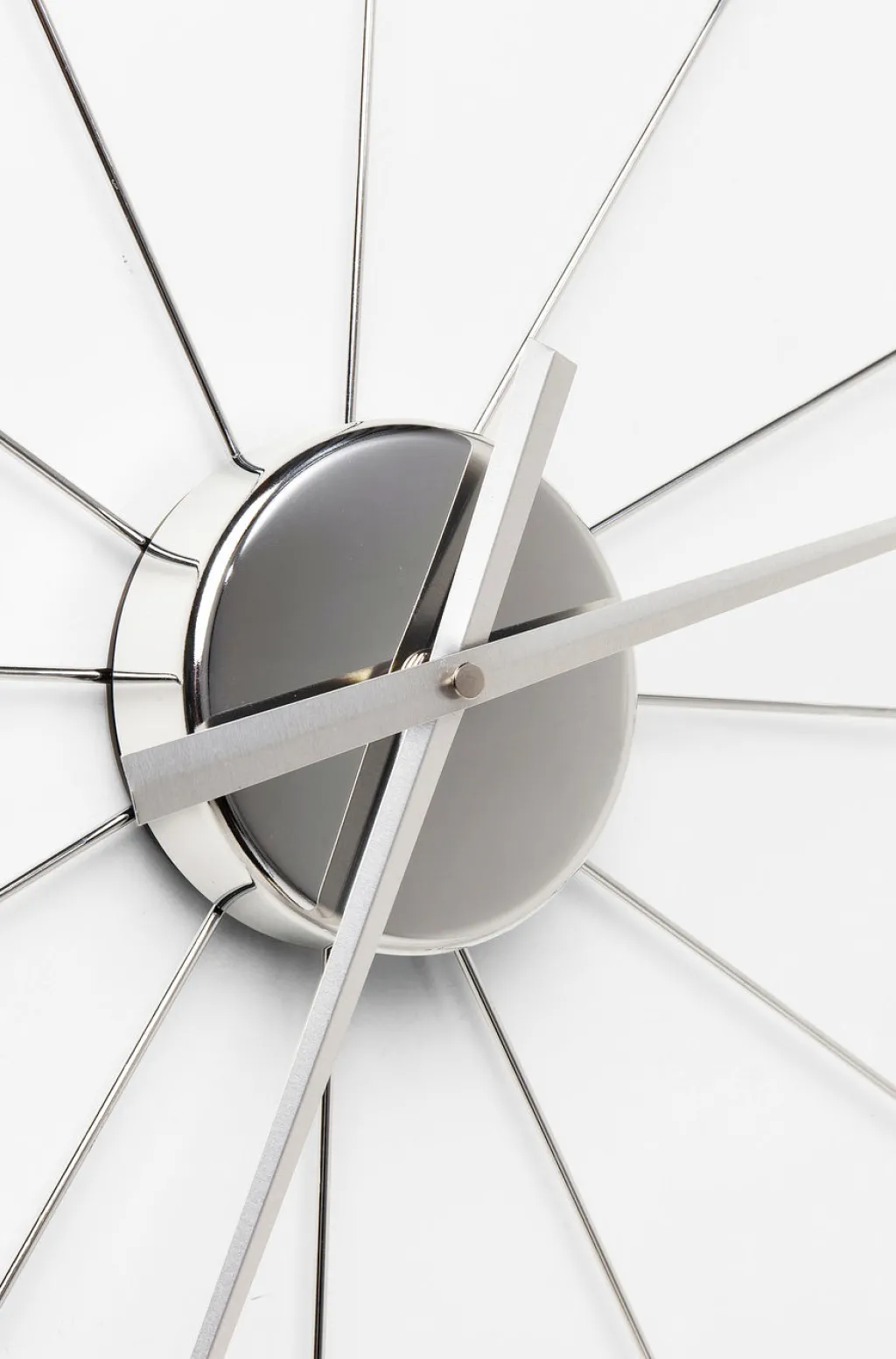 like_umbrella_balls_seinkello__kromi_2.webp Kellot>KARE Design Like Umbrella Balls Seinäkello , Kromi