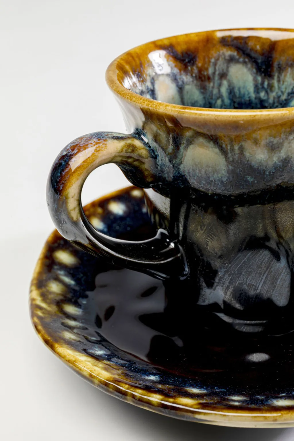 lio_espresso_kuppi_lautasella_tummansininen_setti_0.webp Kupit>KARE Design Lio Espresso Kuppi Lautasella Tummansininen 2-setti