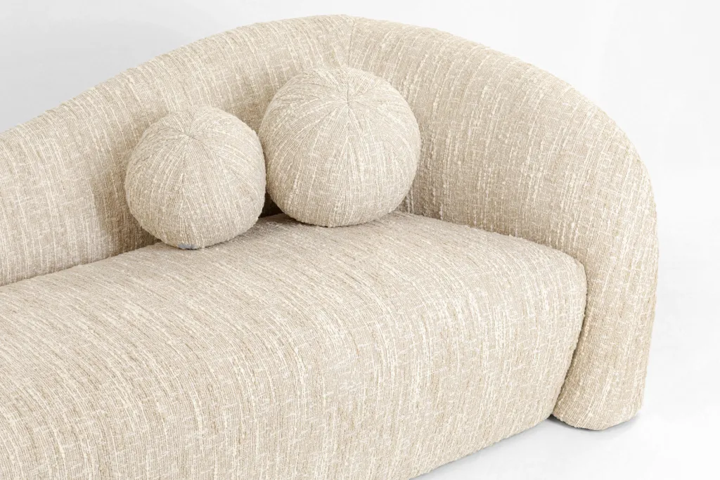 livia_melange_cream_istuttava_sohva_cm_5.webp Sohvat>KARE Design Livia Melange Cream 3-istuttava Sohva 261cm