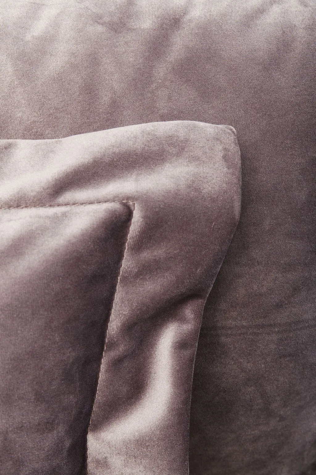 lullaby_nojatuoli_taupe_3.webp Nojatuolit>KARE Design Lullaby Nojatuoli, Taupe