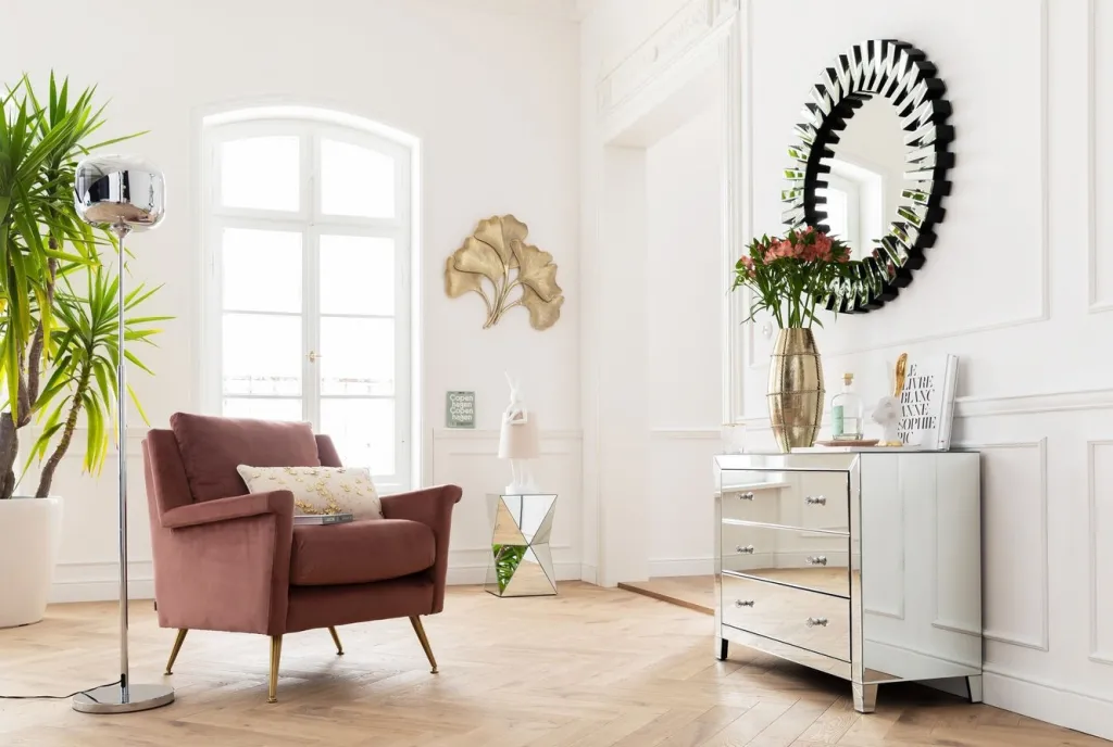 luxury_lipasto__laatikkoa_10.webp Senkit | Olohuone>KARE Design Luxury Lipasto, 3 Laatikkoa