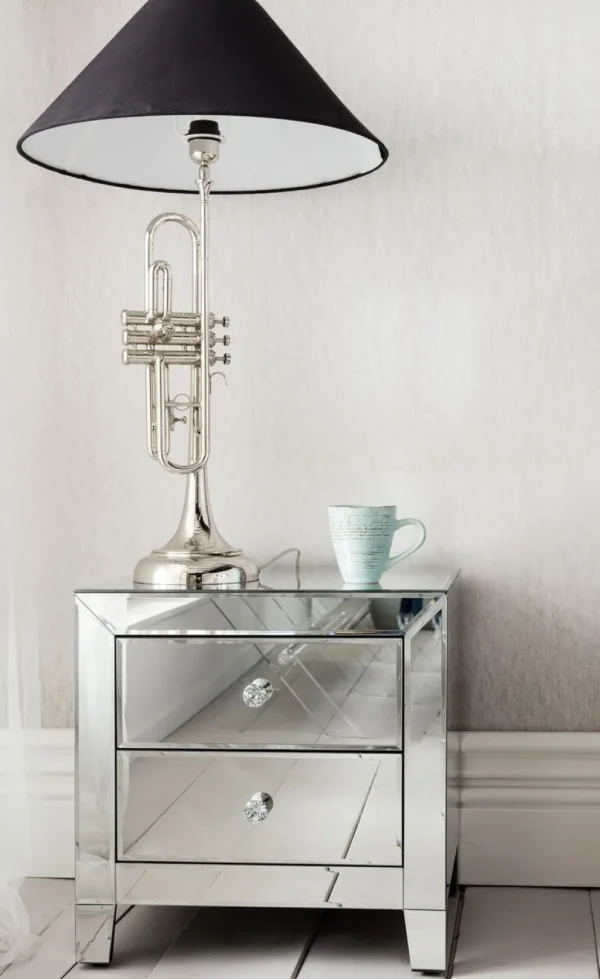 Yöpöydät>KARE Design Luxury Pieni Lipasto 2 Laatikkoa