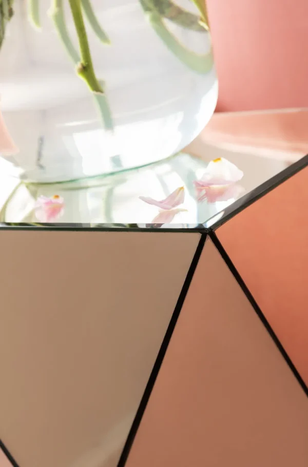 Sohvapöydät>KARE Design Luxury Triangle Pearl Sivupöytä 32x32cm