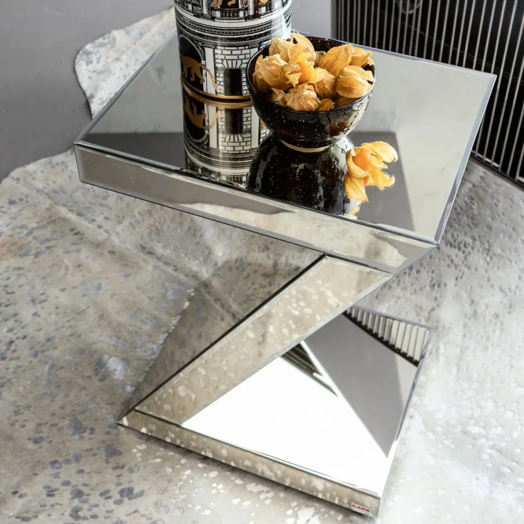 luxury_z_sivupyt_xcm_0.webp Sohvapöydät>KARE Design Luxury Z Sivupöytä 45x33cm
