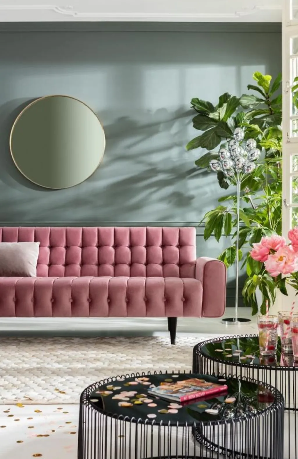 milchbar_sohva_istuttava_samettia_mauve_13.webp Sohvat>KARE Design Milchbar Sohva 3-istuttava, Samettia, Mauve