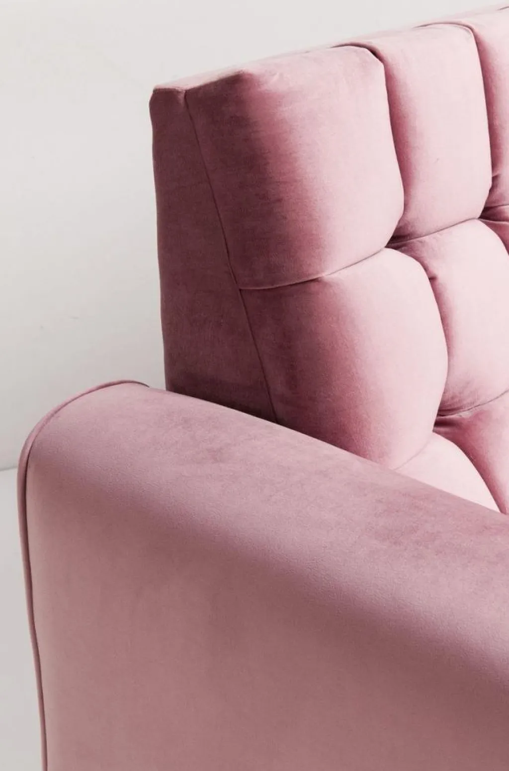 milchbar_sohva_istuttava_samettia_mauve_6.webp Sohvat>KARE Design Milchbar Sohva 3-istuttava, Samettia, Mauve