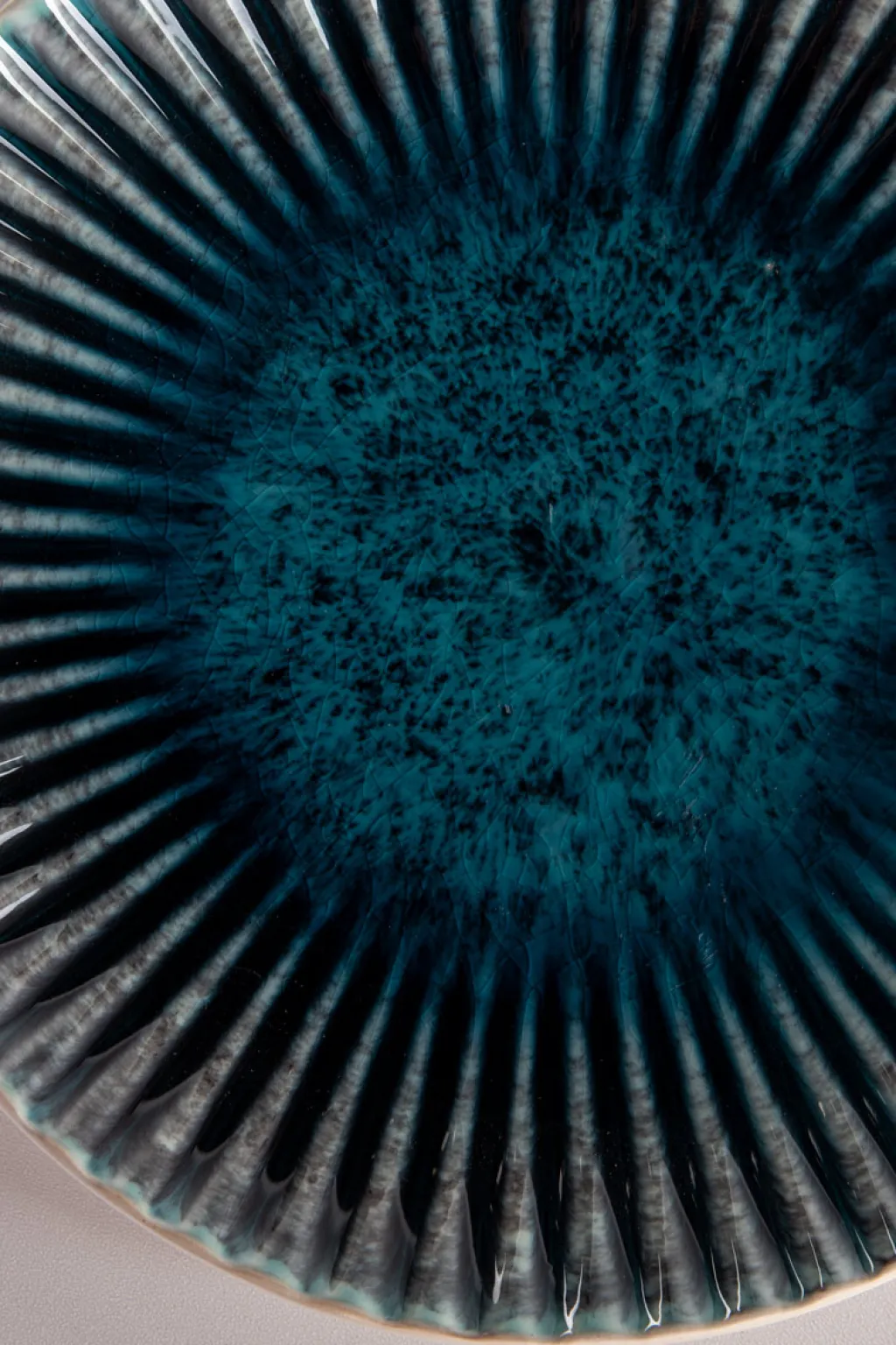 mustique_rim_lautanen_cm_9.webp Lautaset>KARE Design Mustique Rim Lautanen Ø21cm