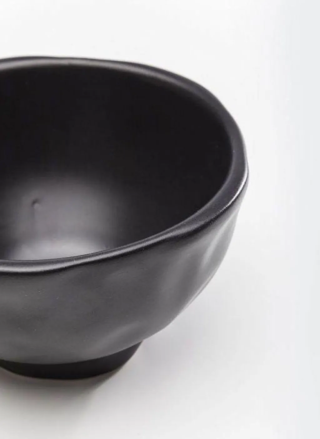 organic_black_kulho_cm_1.webp Mukit>KARE Design Organic Black Kulho Ø15cm