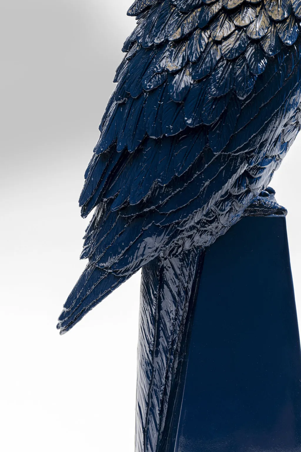 parrot_papukaija_pytvalaisin_sininen_cm_7.webp Pöytävalaisimet>KARE Design Parrot, Papukaija Pöytävalaisin, Sininen 84cm