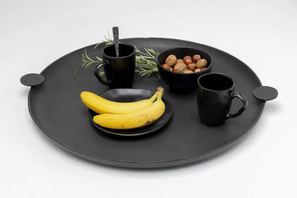 plio_tarjotin_xcm_1.webp Tarjottimet | Keittiö Ja Astiat>KARE Design Plio Tarjotin 65x59cm