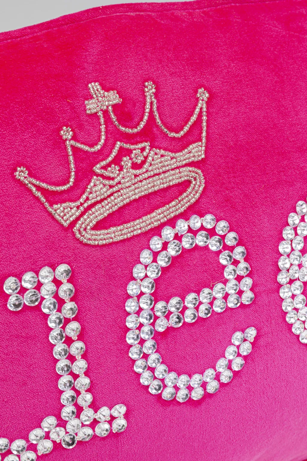 queen_helmikirjailtu_tyyny_pinkki_x_cm_2.webp Sisustustyynyt | Olohuone>KARE Design Queen Helmikirjailtu Tyyny Pinkki 35x60 Cm