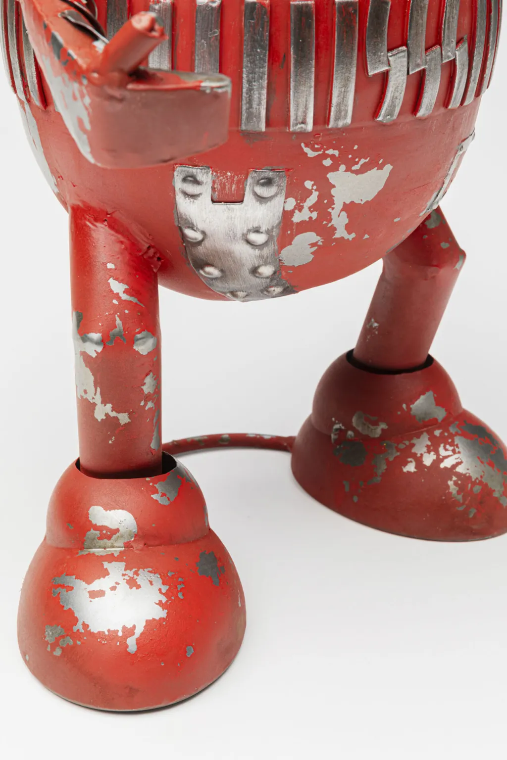 robot_karl_koristeesine_cm_6.webp Jalalliset Koriste-Esineet>KARE Design Robot Karl Koriste-esine 59cm