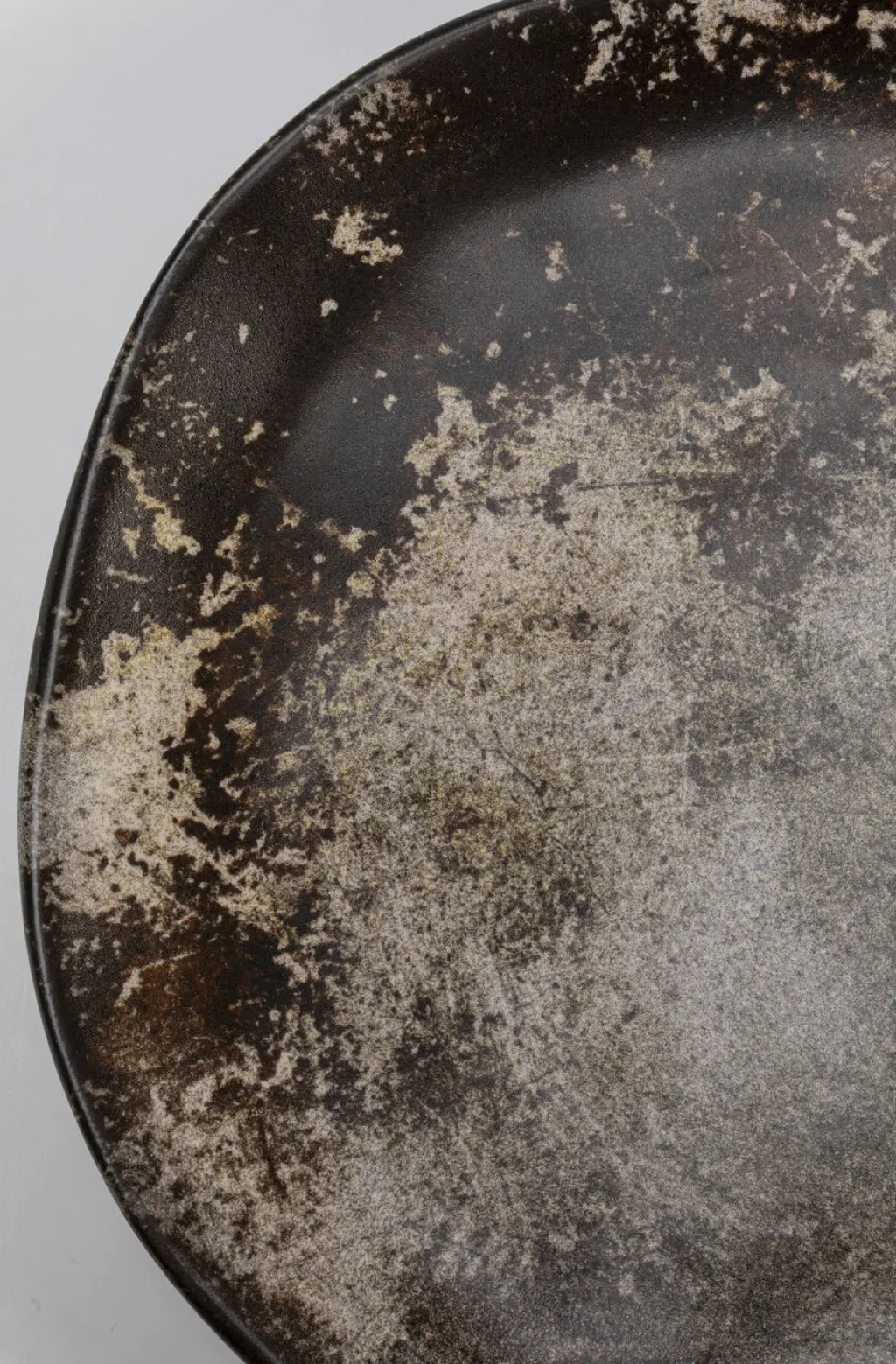 savannah_lautanen_browngrey_matt_cm_6.webp Lautaset>KARE Design Savannah Lautanen Brown/Grey Matt Ø26cm